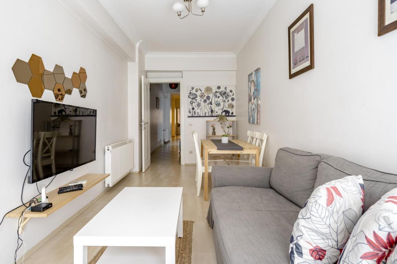 Apartamento Cozy Flat Near Nisantasi And Trendy Attractions Estambul Exterior foto